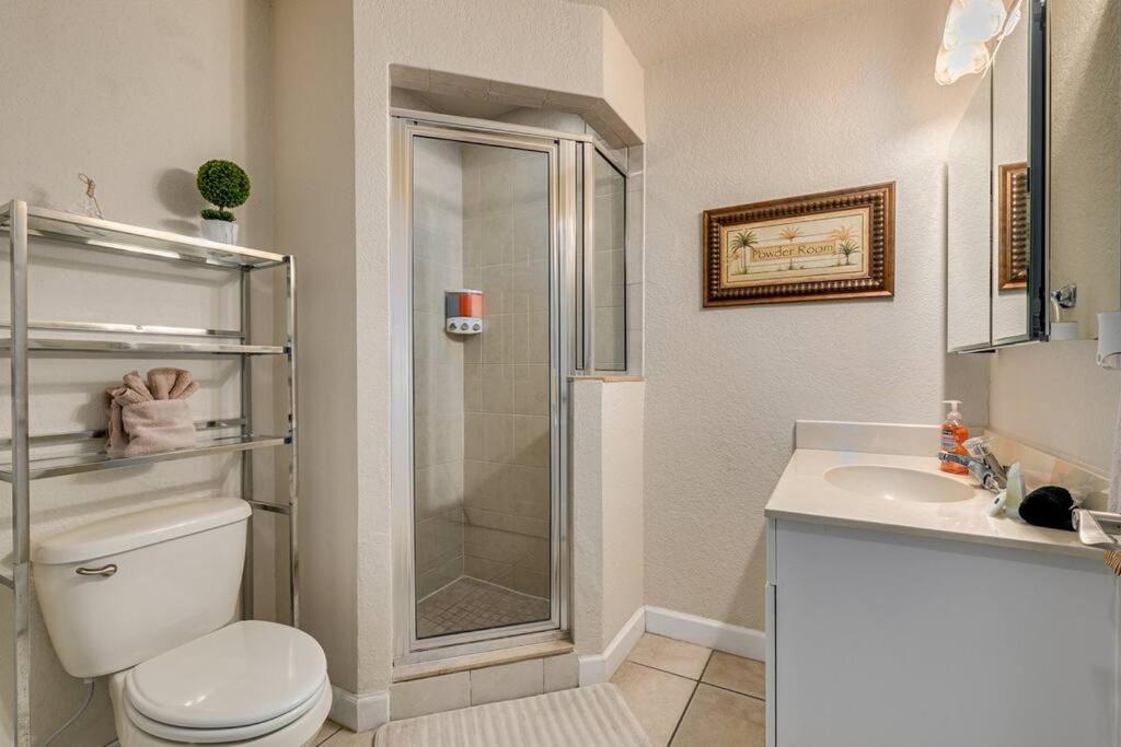 Walk To The Beach And Restaurants! - Coconut Villa'S Suite 2 St. Pete Beach Εξωτερικό φωτογραφία